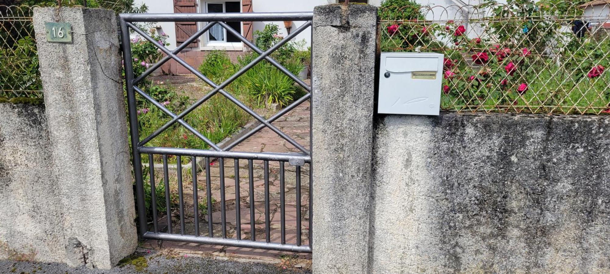 Proche De La Gare Lejlighed Saint-Jean-Pied-de-Port Eksteriør billede